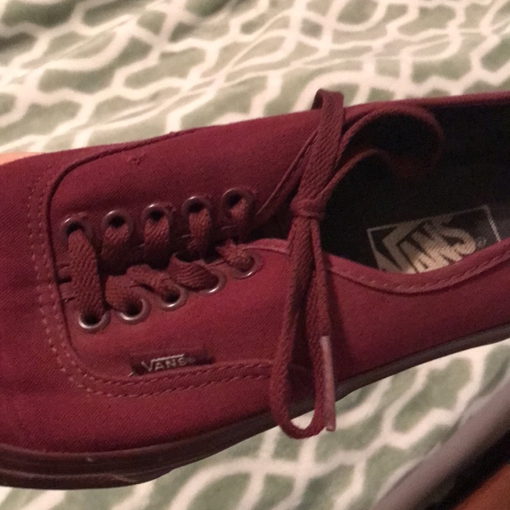 Vans - Picture 2 of 3